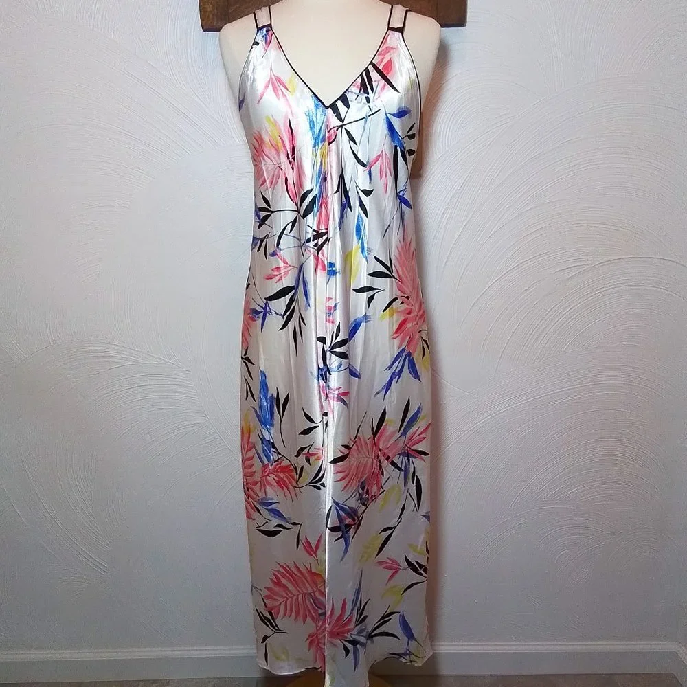 Oscar de la Renta Satin Nightgown Tropical Floral Full Maxi Length Size M - Picture 1 of 4